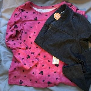 Minnie Mouse shirt and Leggings